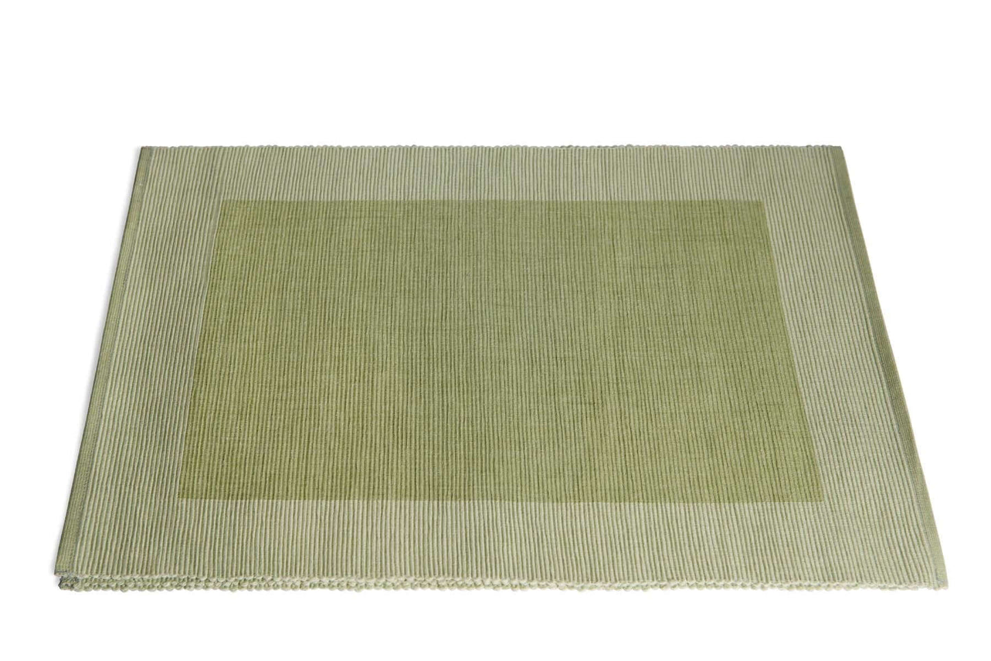 Luxury Placemats Green - 4 Pack, handmade organic cotton dining placemat in elegant green design.