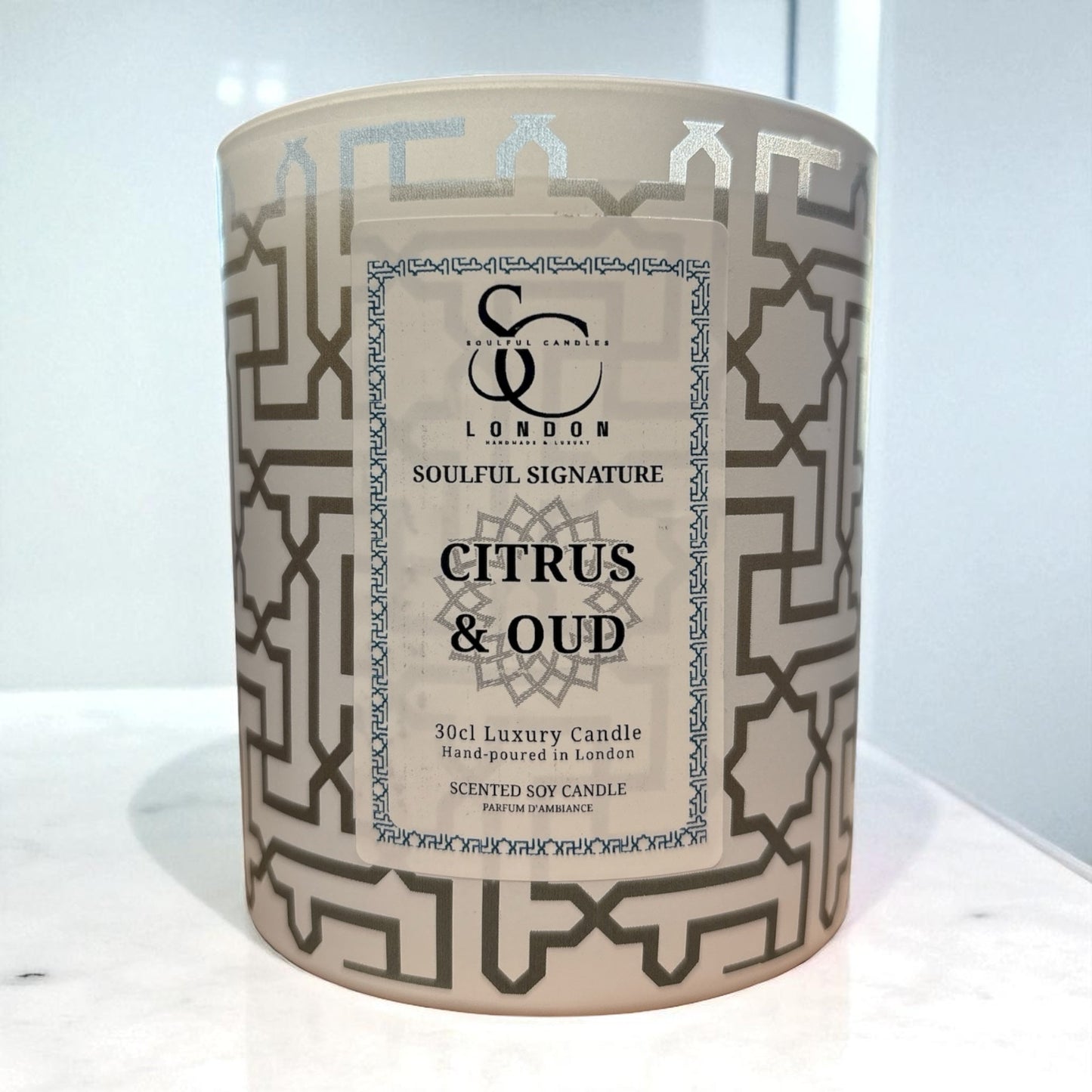 Citrus & Oud Luxury Soy Candle – 30cl